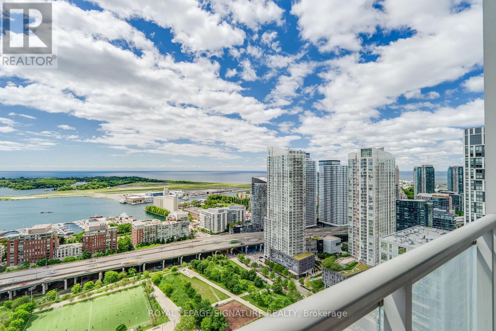3907 - 15 Iceboat Terrace, Toronto, Ontario  M5V 4A5 - Photo 19 - C13450784