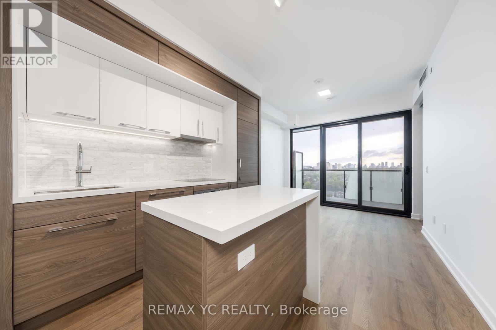 2109 - 29 GREEN TRAIL COURT, Toronto, Ontario