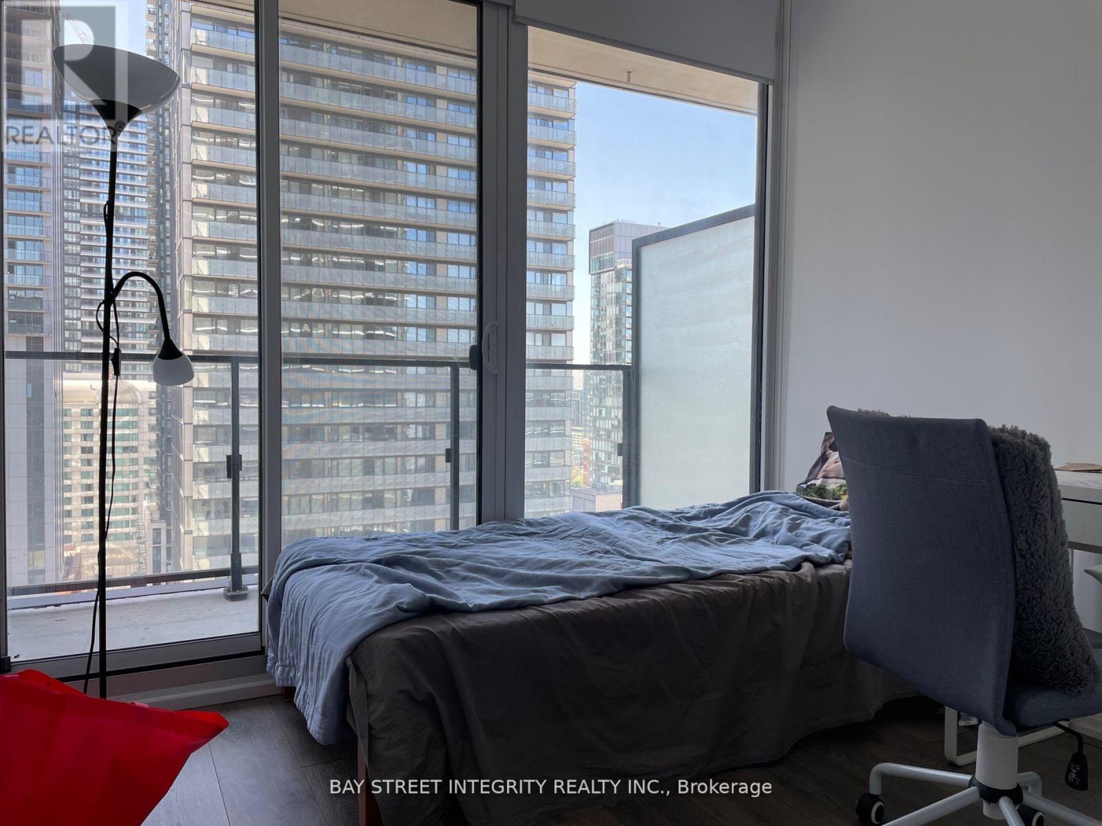 2109 - 125 Peter Street, Toronto, Ontario  M5V 0M2 - Photo 18 - C13450908