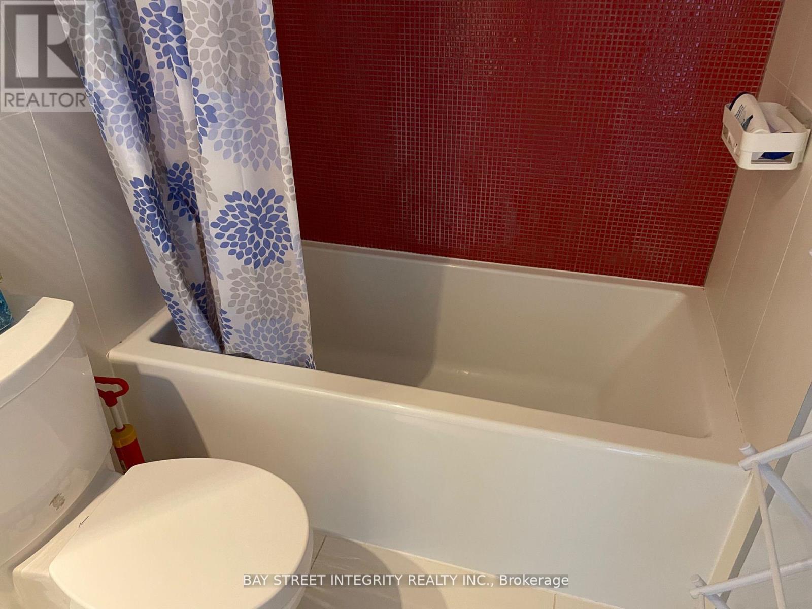 2109 - 125 Peter Street, Toronto, Ontario  M5V 0M2 - Photo 2 - C13450908