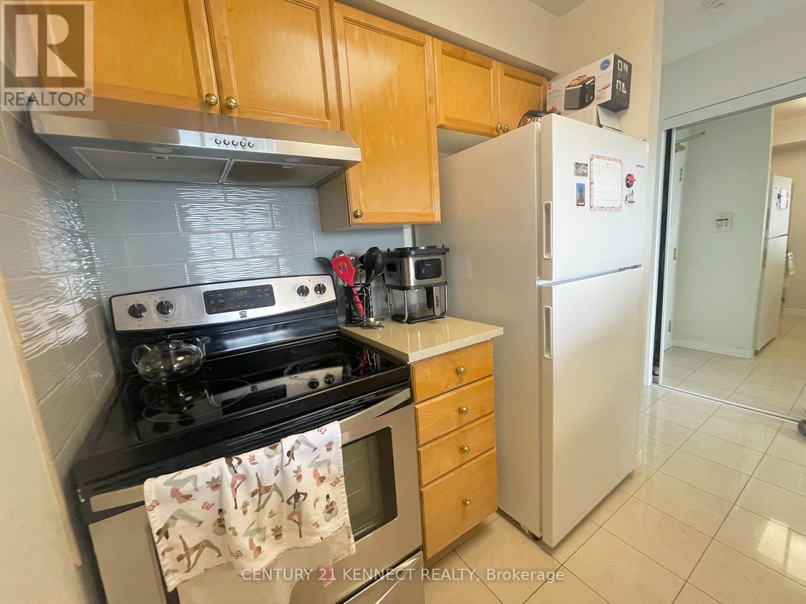 1810 - 8 Hillcrest Avenue, Toronto, Ontario  M2N 6Y6 - Photo 6 - C13451082