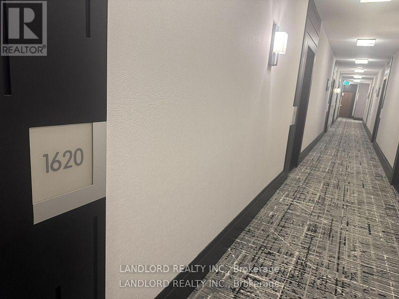1620 - 111 ELIZABETH STREET, Toronto, Ontario