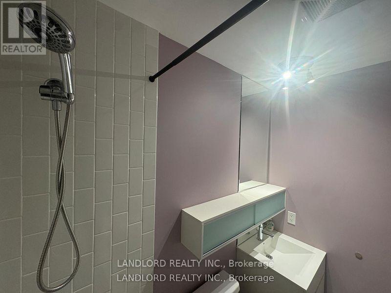 1620 - 111 Elizabeth Street, Toronto, Ontario  M5G 1P7 - Photo 10 - C13451102