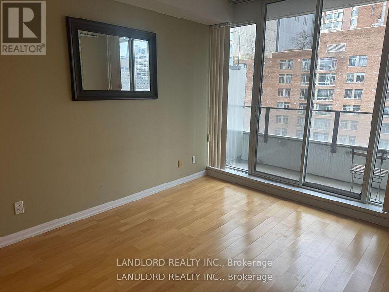 1620 - 111 Elizabeth Street, Toronto, Ontario  M5G 1P7 - Photo 24 - C13451102