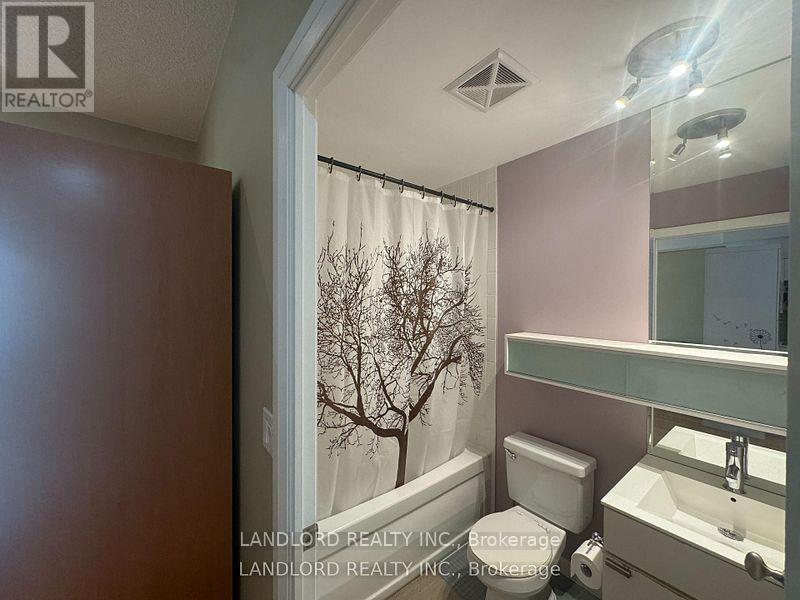 1620 - 111 Elizabeth Street, Toronto, Ontario  M5G 1P7 - Photo 8 - C13451102