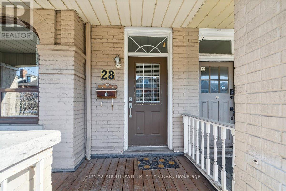 28 St Matthews Avenue, Hamilton, Ontario  L8L 5P3 - Photo 3 - X13235608