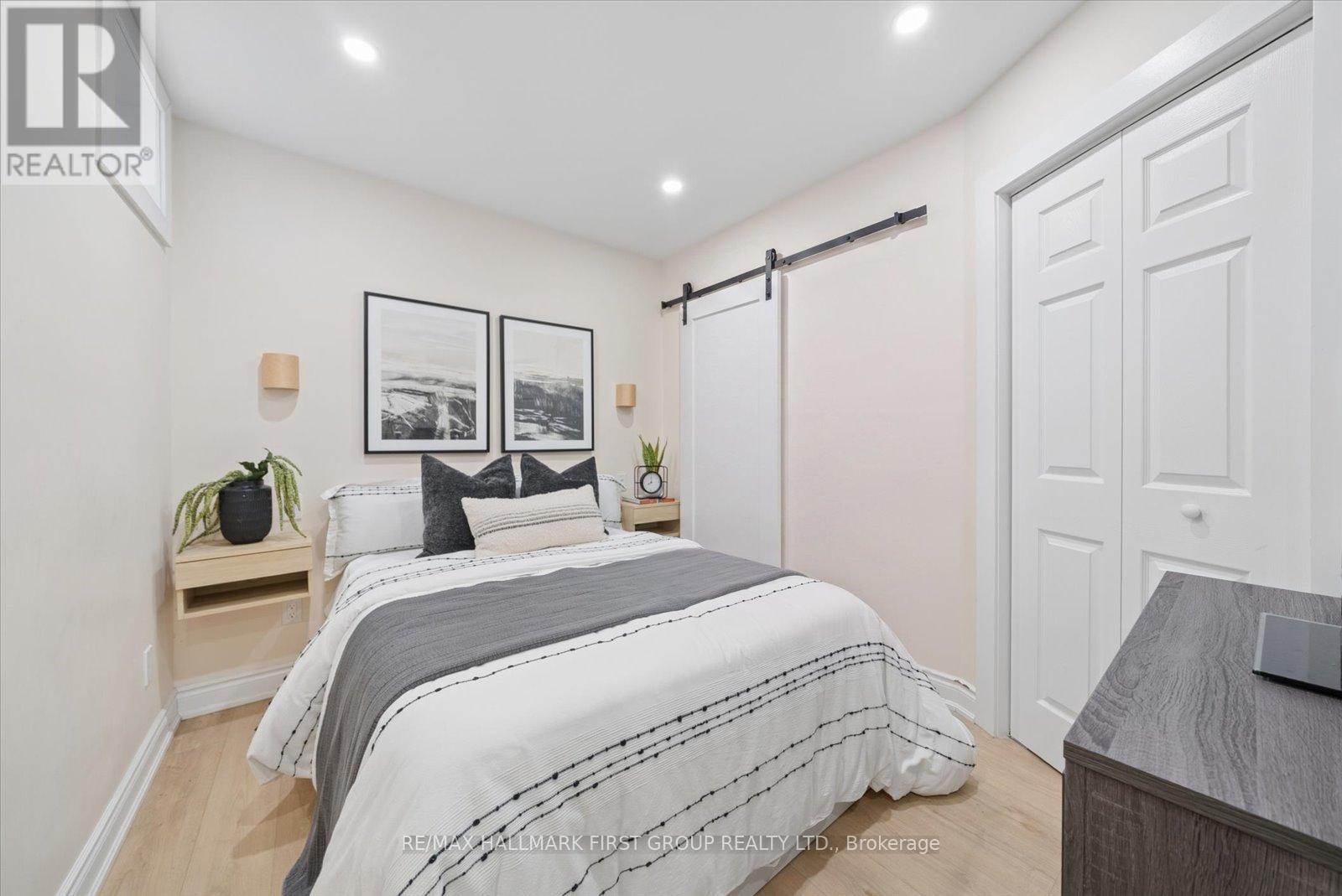 16 Cassels Avenue, Toronto, Ontario  M4E 1X8 - Photo 22 - E13450746