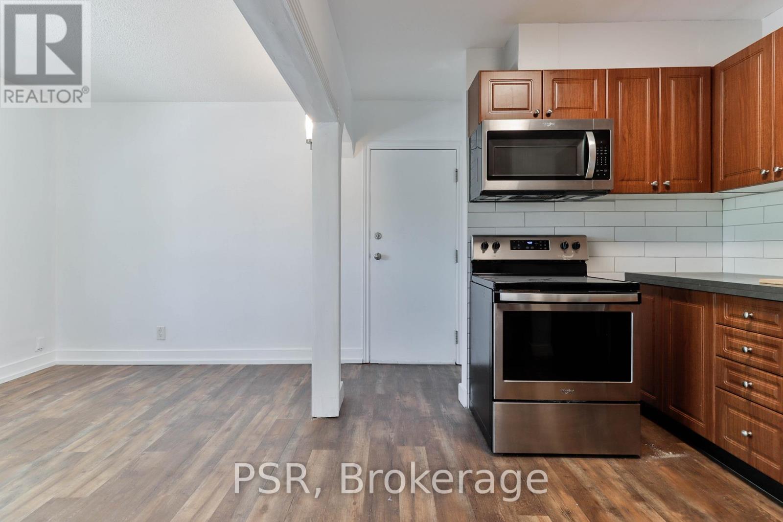 2 - 170 Holborne Avenue, Toronto, Ontario  M4C 2R6 - Photo 11 - E13450752