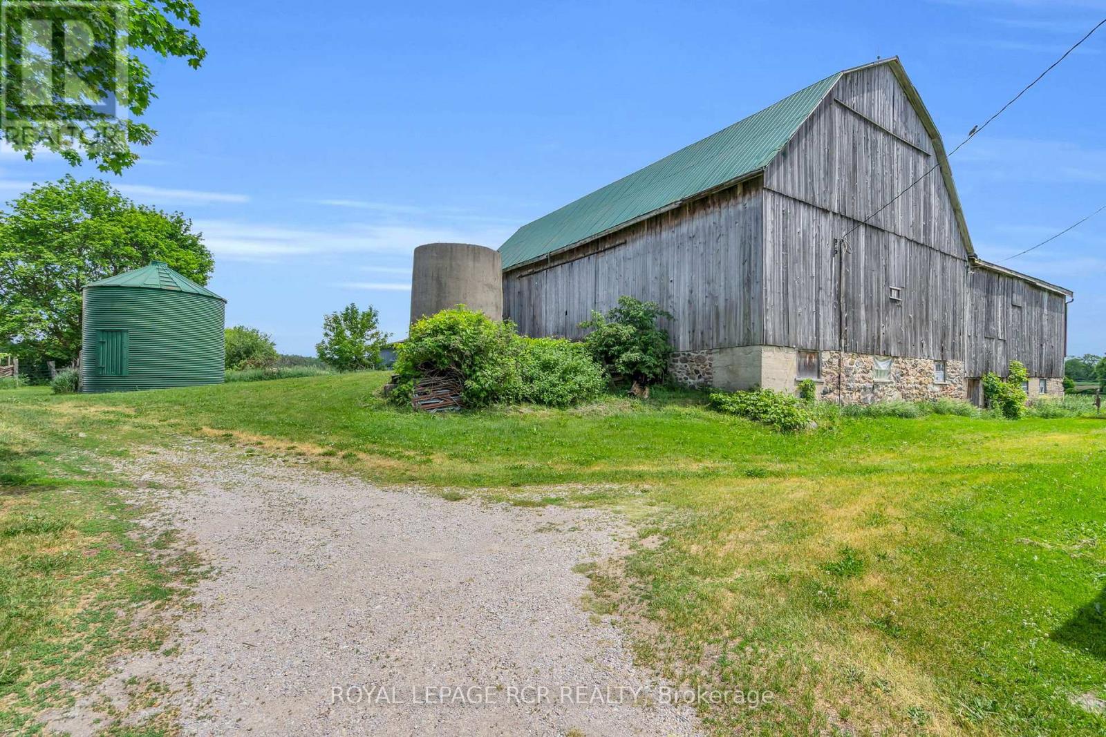 20893 Woodbine Avenue, East Gwillimbury, Ontario  L0G 1R0 - Photo 15 - N13451012