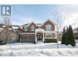 35 MORLAND CRESCENT, Aurora, Ontario