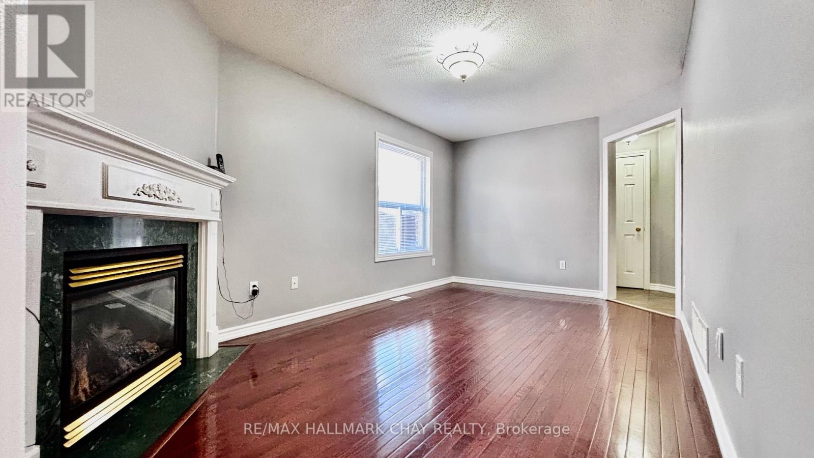 46 Knupp Road, Barrie, Ontario  L4N 0N4 - Photo 4 - S13450736