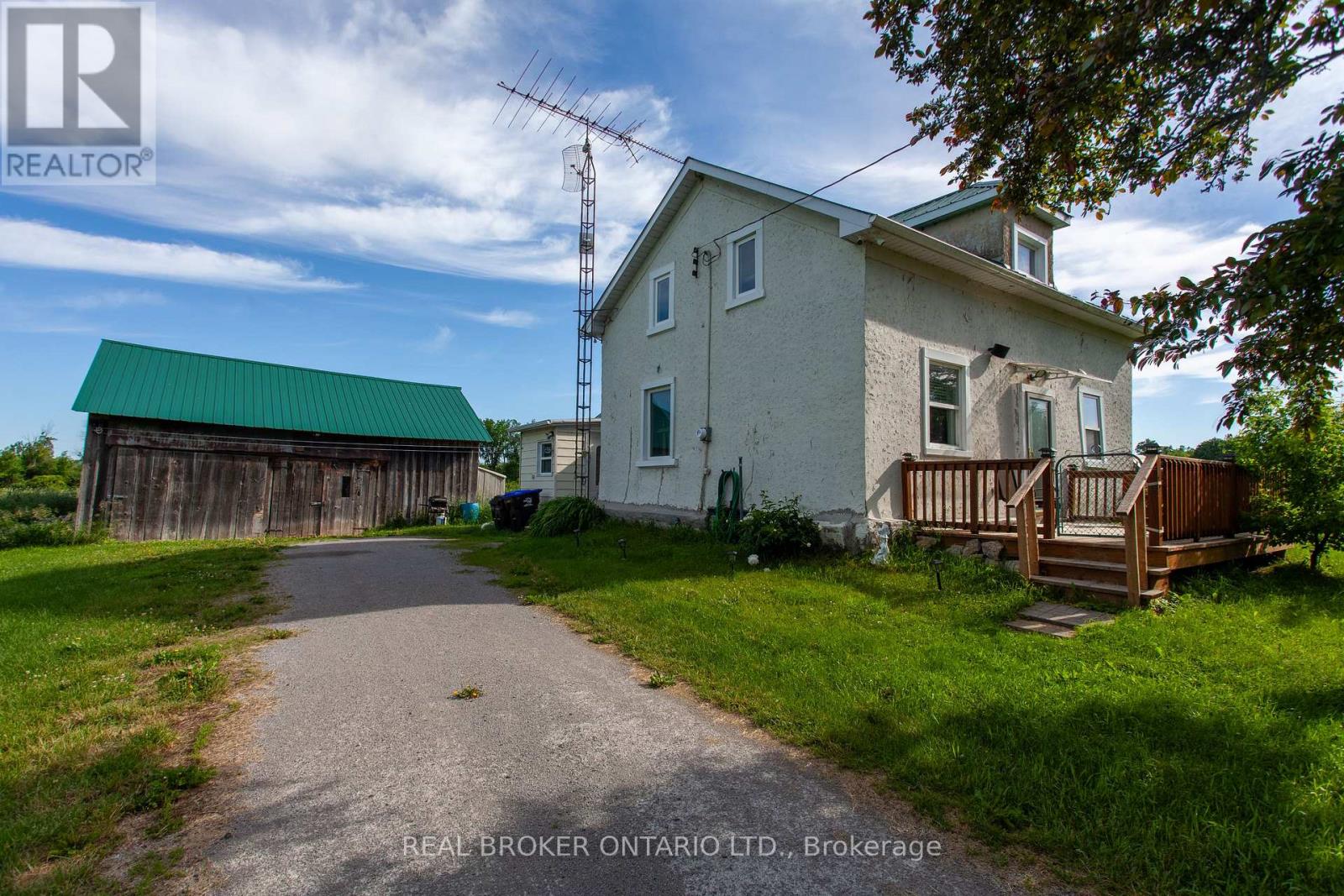 2724 Concession 2 Road, Ramara, Ontario  L0K 1B0 - Photo 5 - S13450812