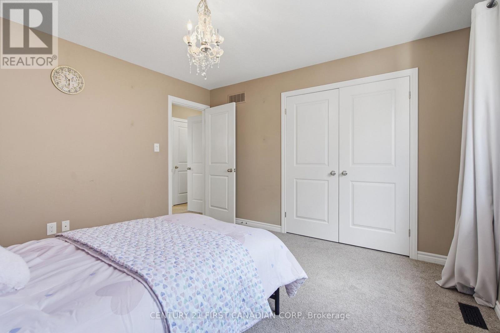 3361 Paulpeel Avenue, London South, Ontario  N6L 0A4 - Photo 21 - X13451108