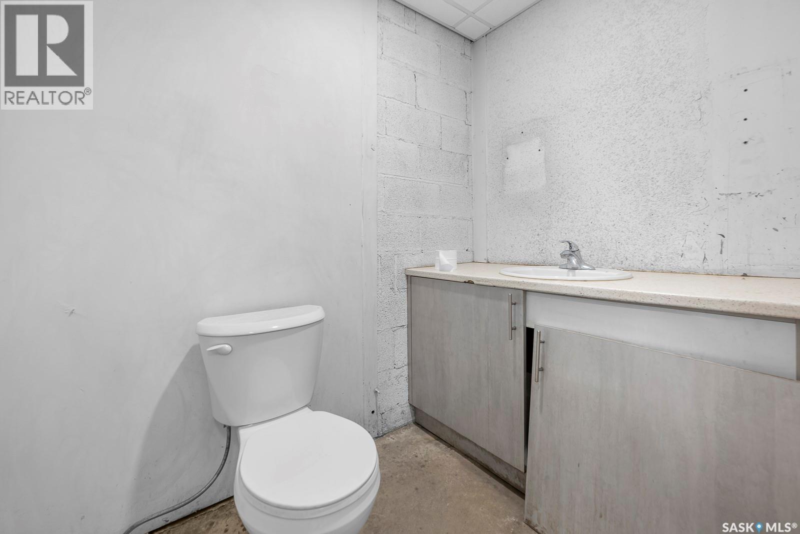 1005 Winnipeg Street, Regina, Saskatchewan  S4R 1J3 - Photo 7 - SK039558
