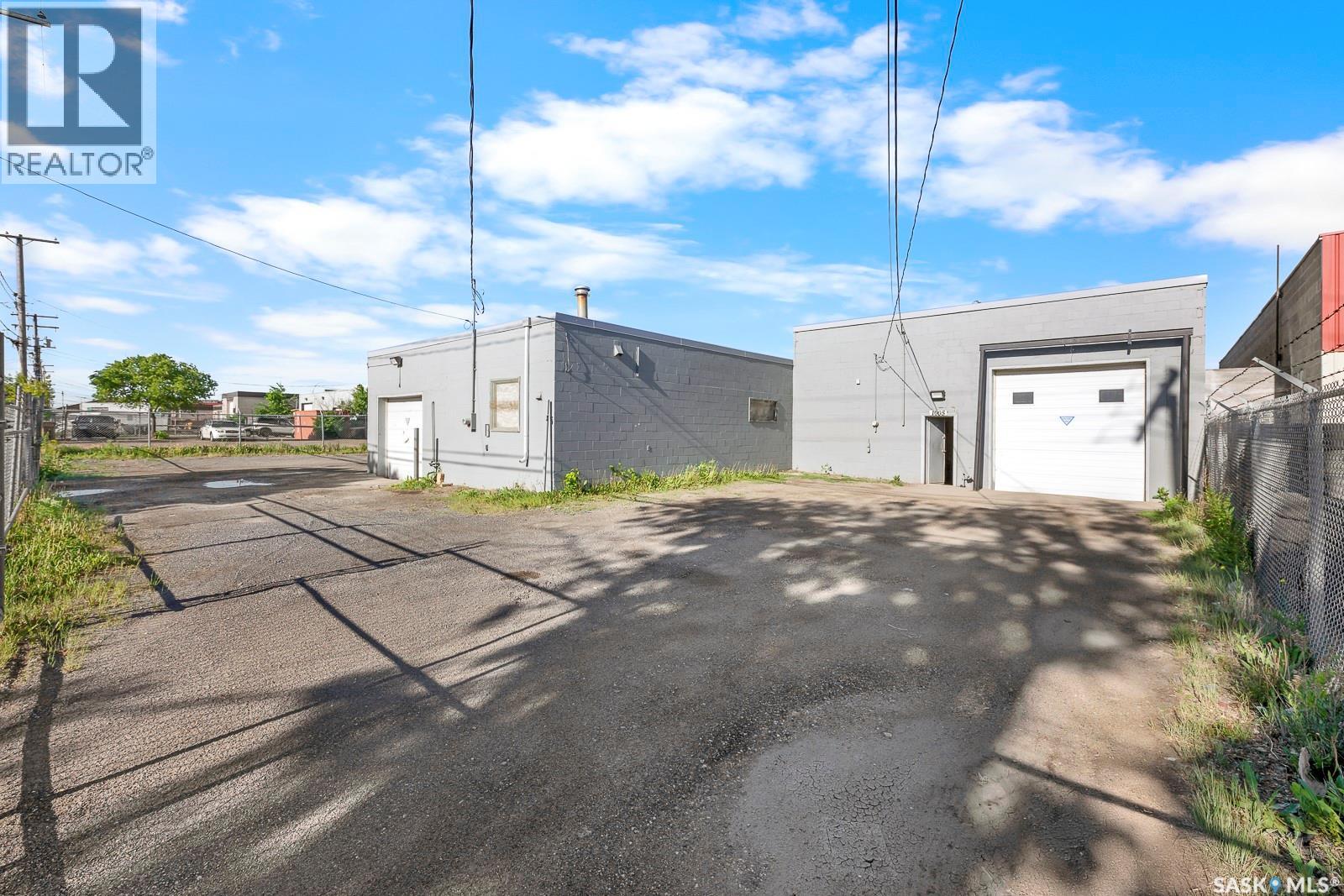 1005 Winnipeg Street, Regina, Saskatchewan  S4R 1J3 - Photo 9 - SK039558