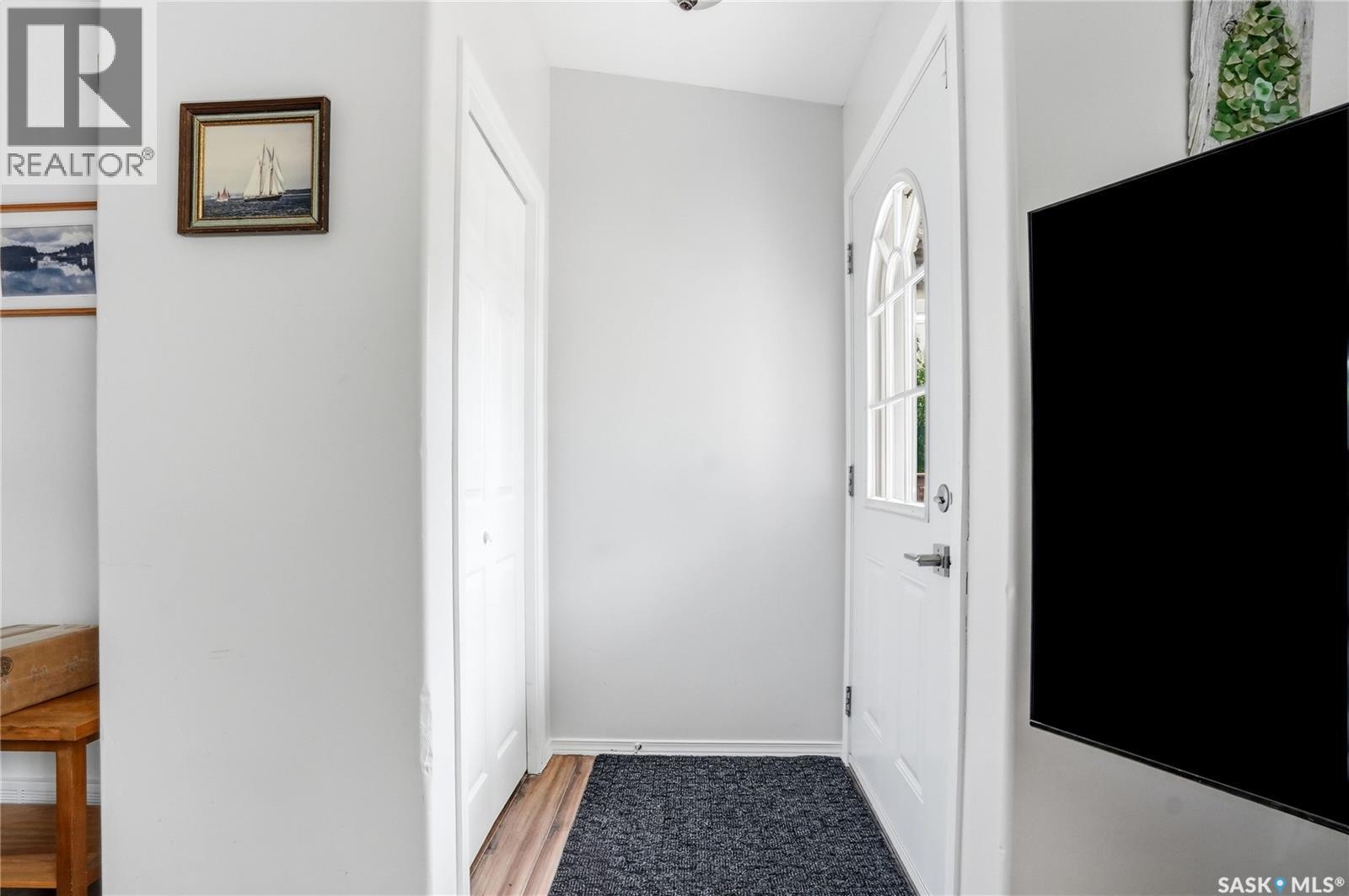 84 Byers Crescent, Saskatoon, Saskatchewan  S7L 4H2 - Photo 5 - SK039410