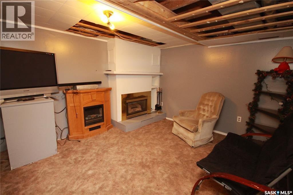 407 2nd Street E, Wilkie, Saskatchewan  S0K 4W0 - Photo 14 - SK039406