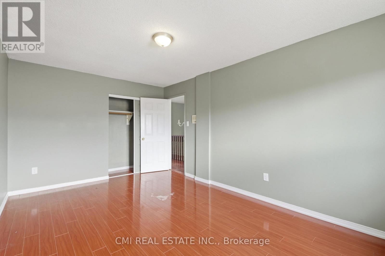 31 Castlehill Road, Brampton, Ontario  L6X 4E3 - Photo 11 - W13450776