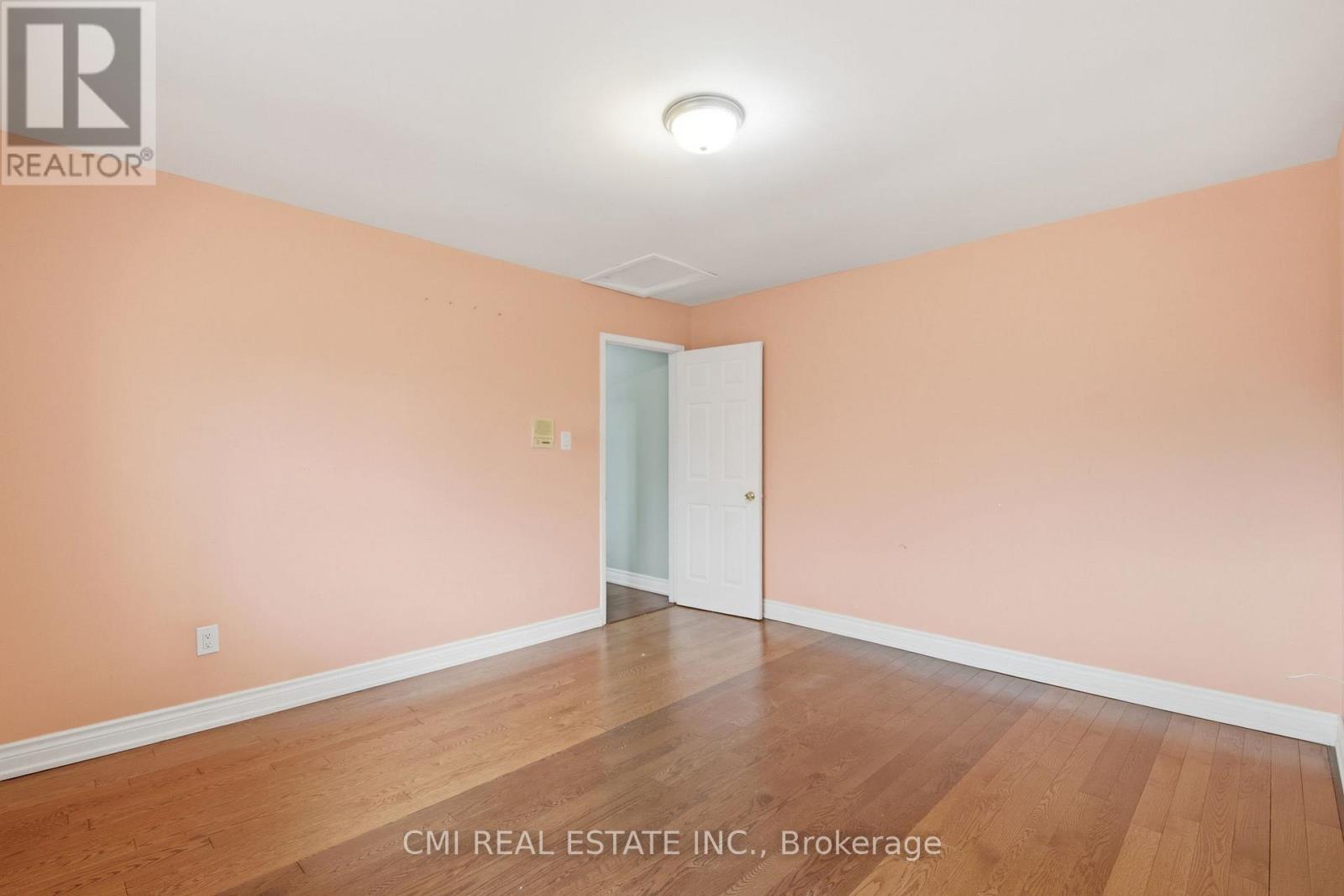 31 Castlehill Road, Brampton, Ontario  L6X 4E3 - Photo 21 - W13450776