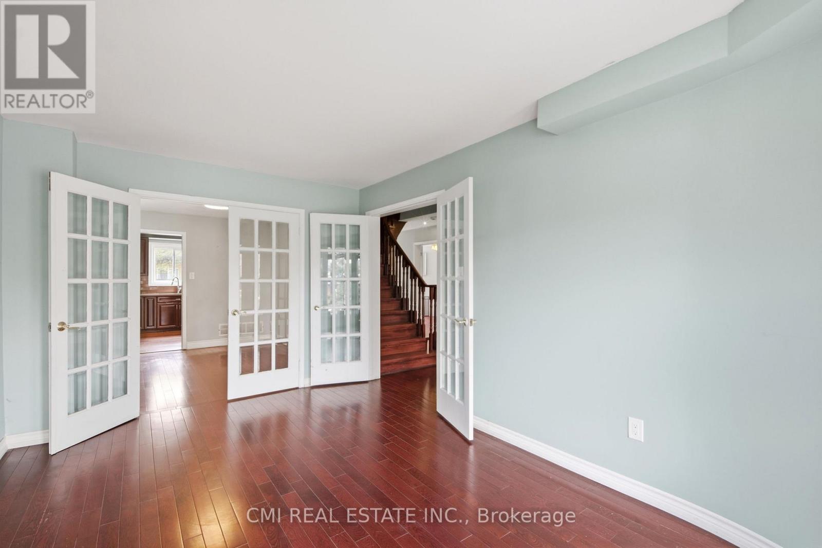 31 Castlehill Road, Brampton, Ontario  L6X 4E3 - Photo 6 - W13450776