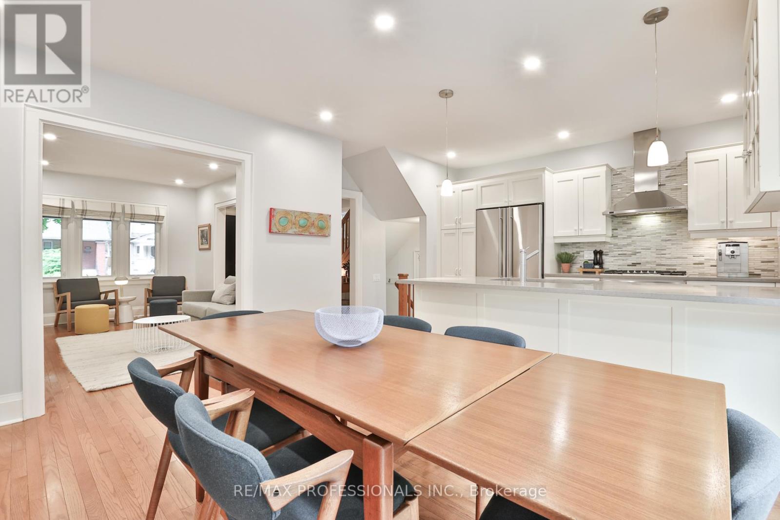 611 Windermere Avenue, Toronto, Ontario  M6S 3L9 - Photo 12 - W13450832