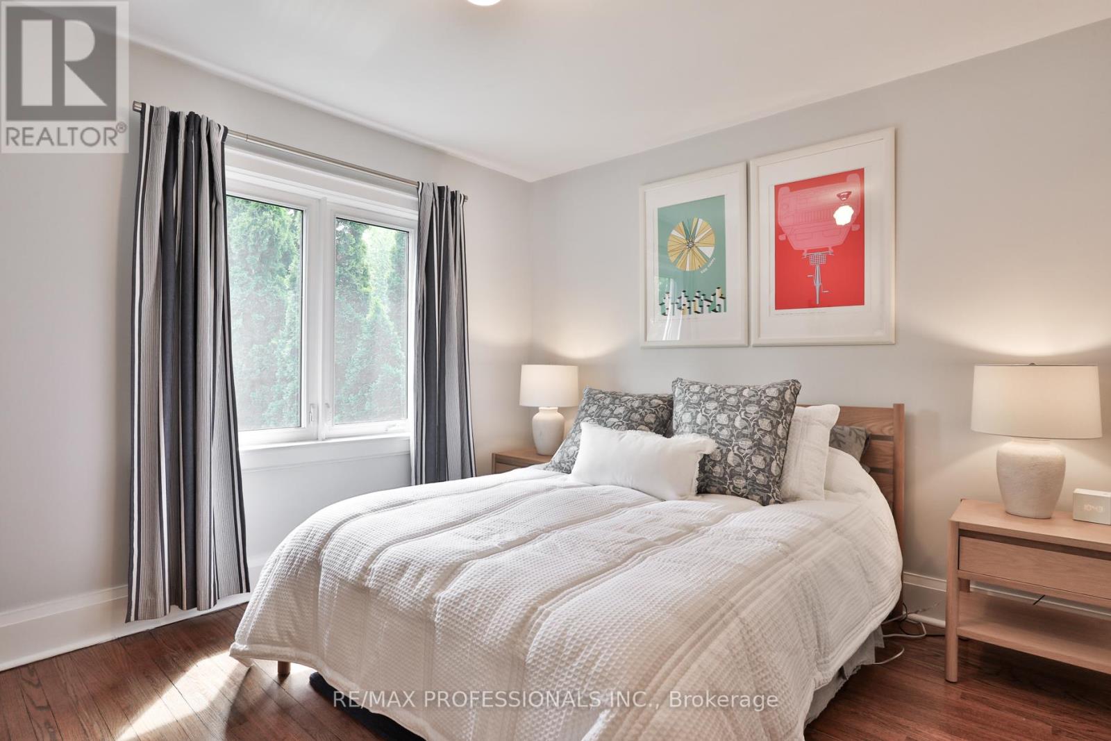 611 Windermere Avenue, Toronto, Ontario  M6S 3L9 - Photo 21 - W13450832