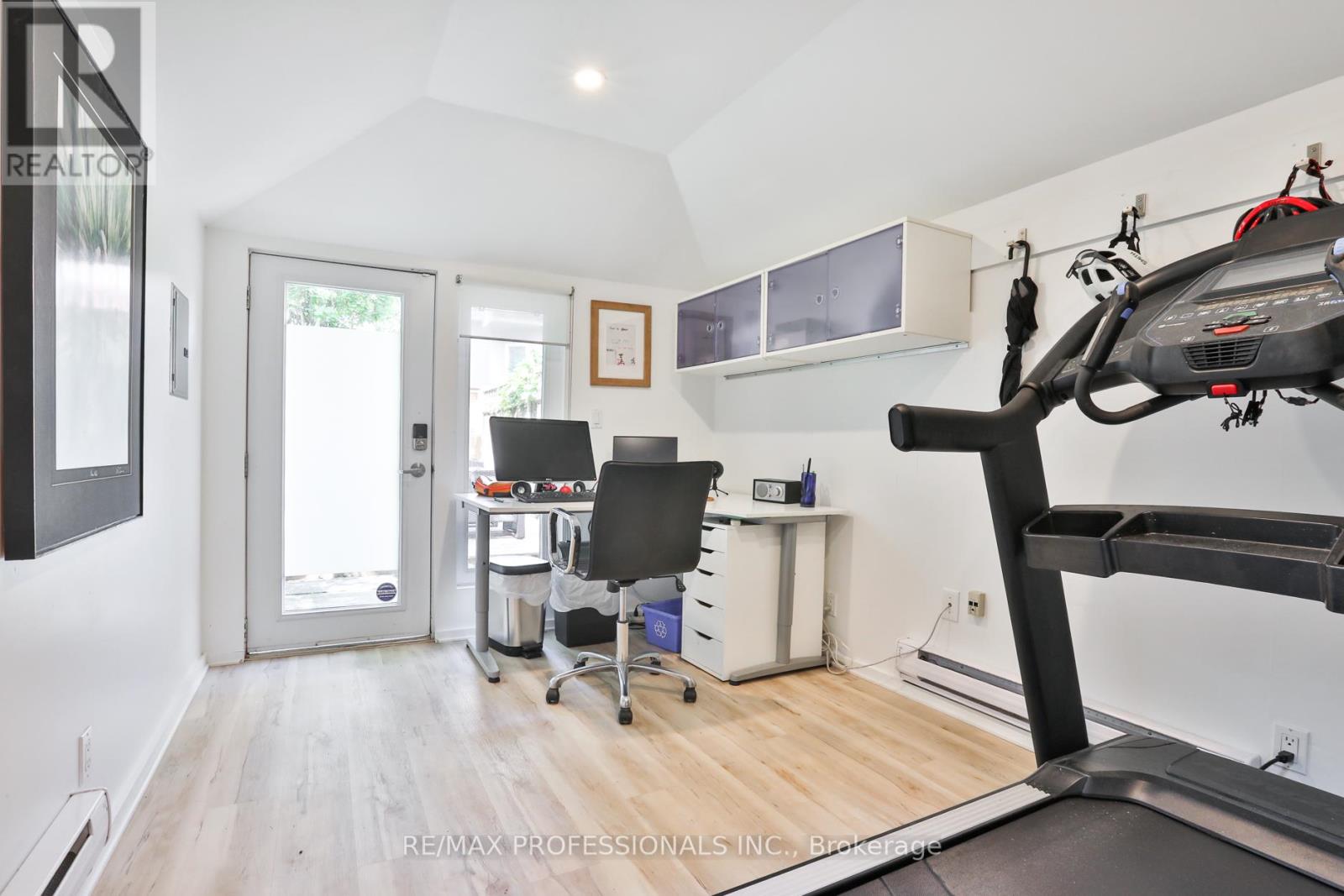 611 Windermere Avenue, Toronto, Ontario  M6S 3L9 - Photo 40 - W13450832