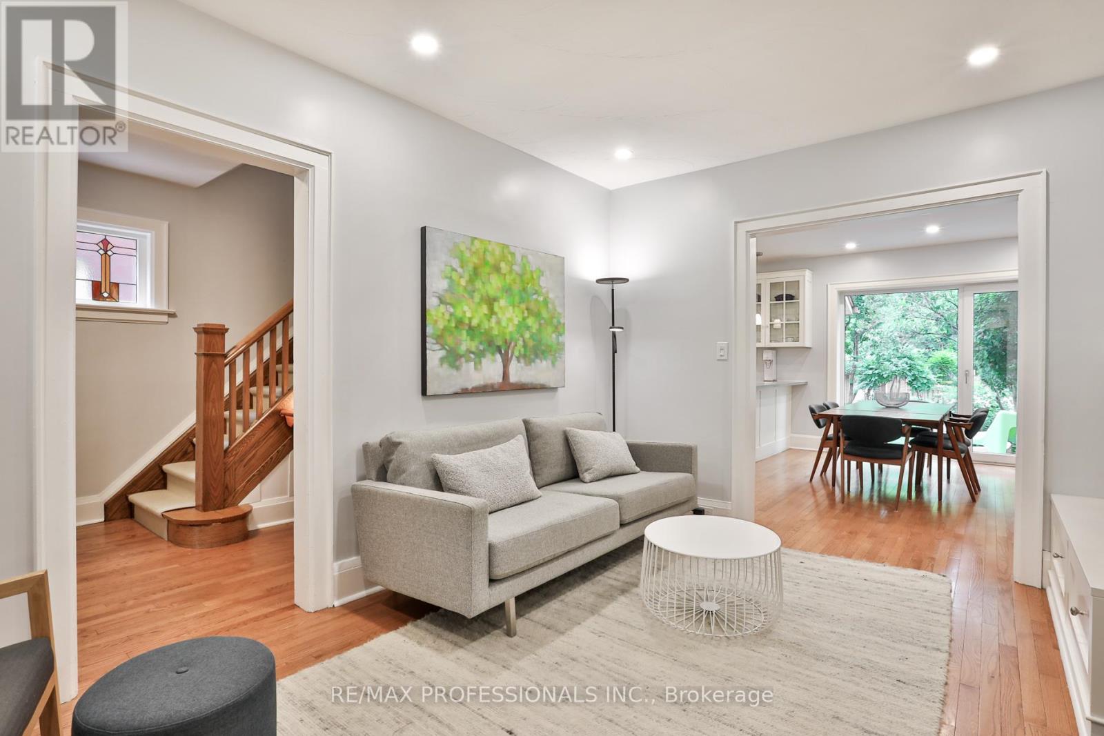 611 Windermere Avenue, Toronto, Ontario  M6S 3L9 - Photo 6 - W13450832