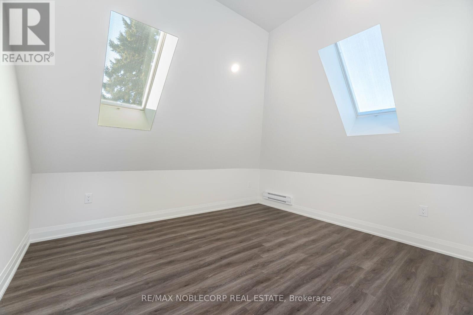 G-Suite - 16 Little Boulevard, Toronto, Ontario  M6E 4N2 - Photo 26 - W13450898