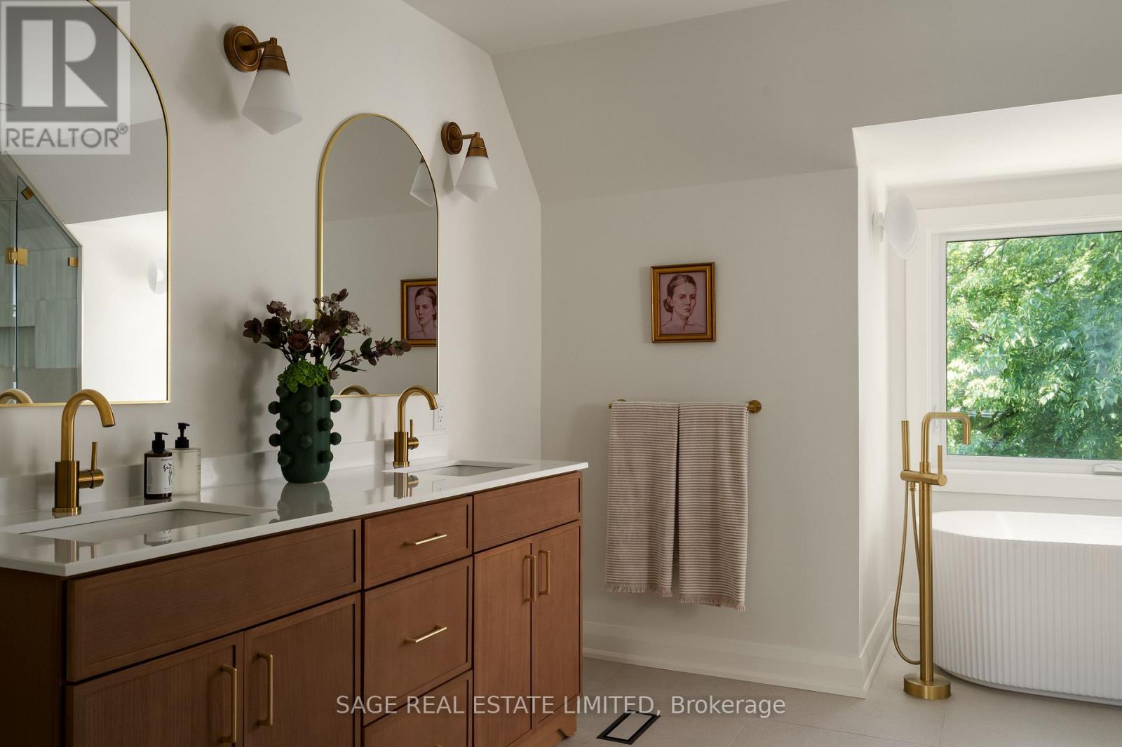 21 Galley Avenue, Toronto, Ontario  M6R 1G9 - Photo 28 - W13450910