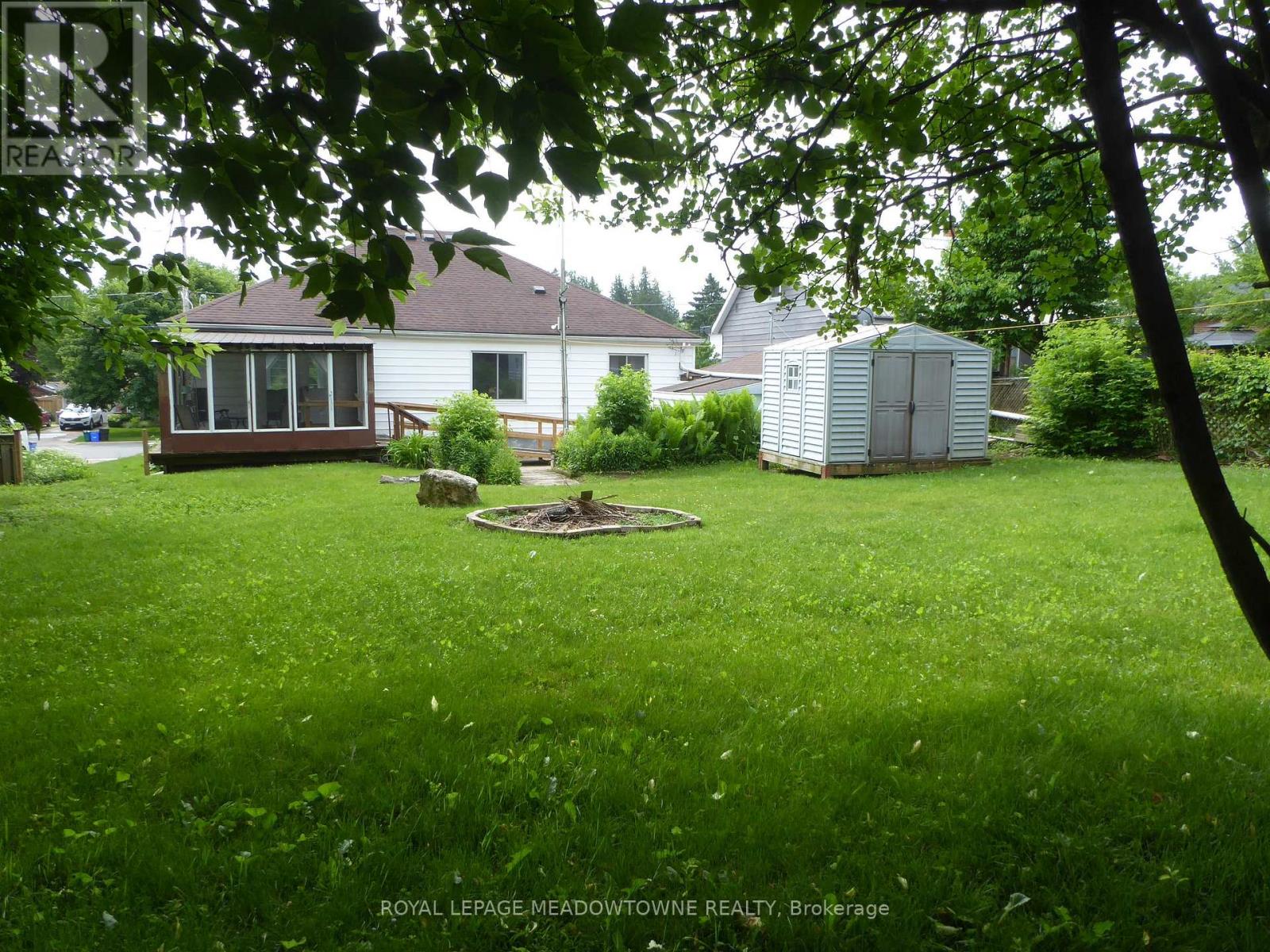 43 COBBLEHILL ROAD, Halton Hills, Ontario