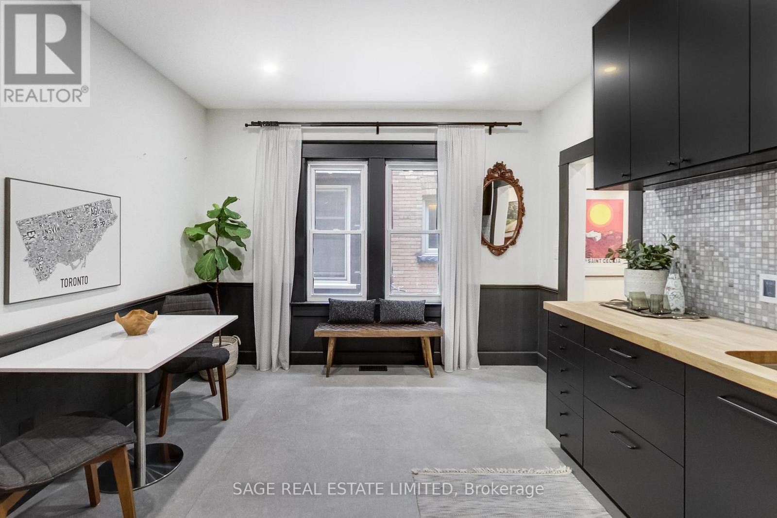 75 Fuller Avenue, Toronto, Ontario M6R 2C4 - Photo 10 - W13450956