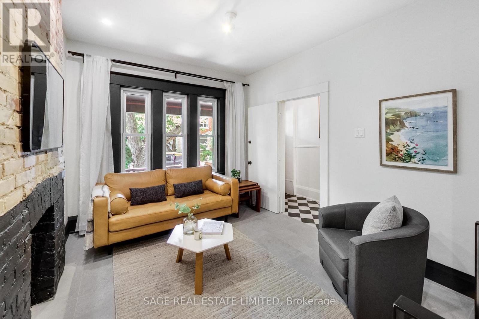 75 Fuller Avenue, Toronto, Ontario M6R 2C4 - Photo 7 - W13450956