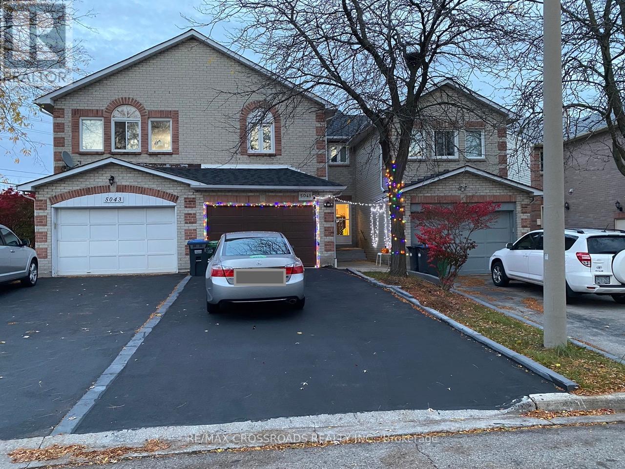 5041 RUNDLE COURT, Mississauga, Ontario