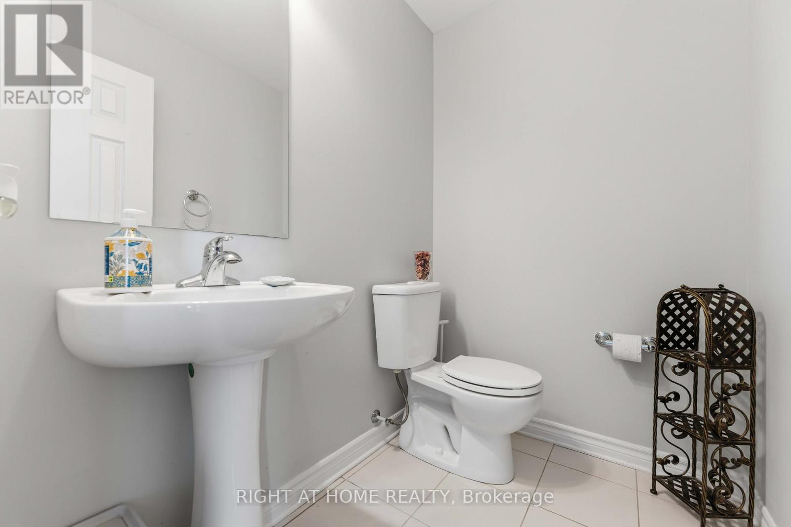 354 Brettonwood Ridge, Ottawa, Ontario  K2T 0H8 - Photo 21 - X13451164
