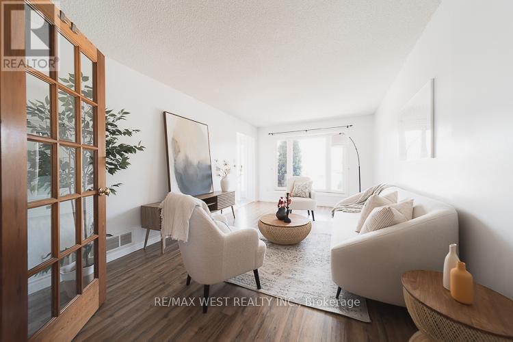 14 Souch Court, Clarington, Ontario  L1C 4G3 - Photo 4 - E13412822