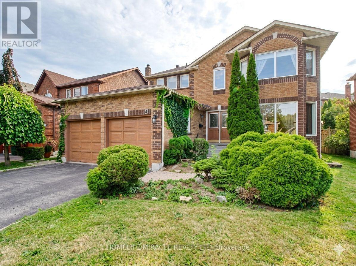 8 SAYOR DRIVE, Ajax, Ontario