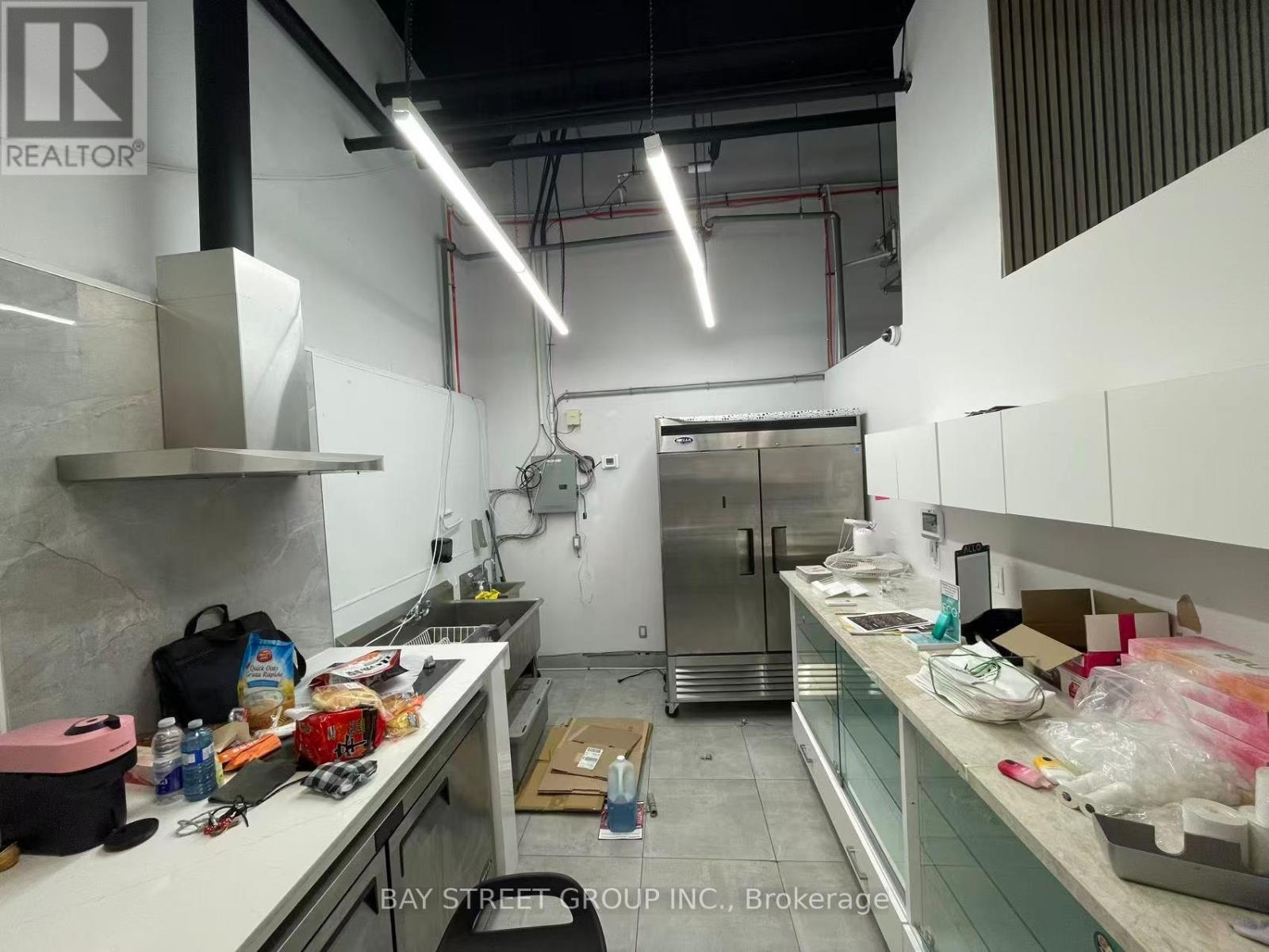 13 - 7181 Yonge Street, Markham, Ontario  L3T 0C7 - Photo 6 - N13243718