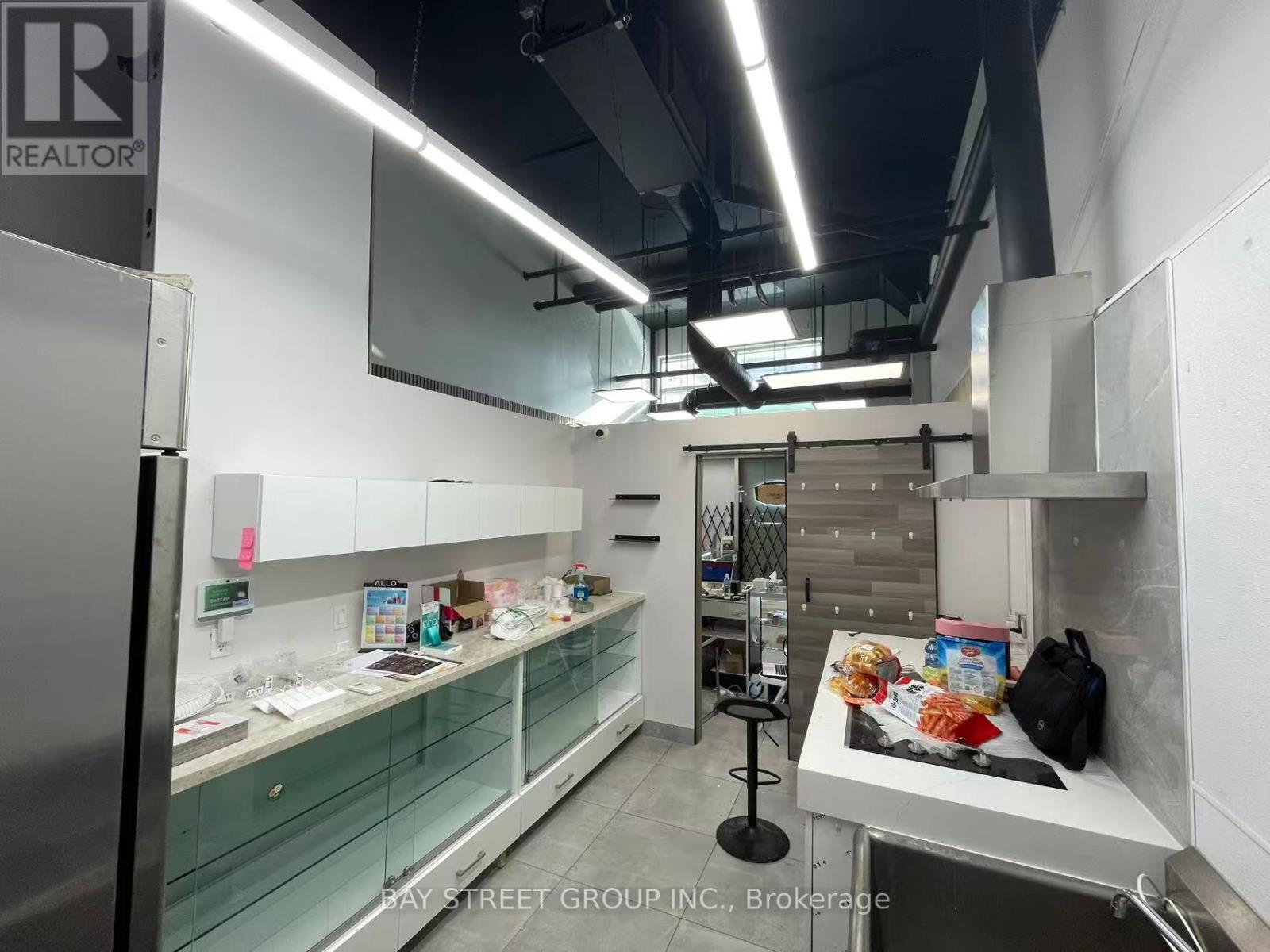 13 - 7181 Yonge Street, Markham, Ontario  L3T 0C7 - Photo 7 - N13243718