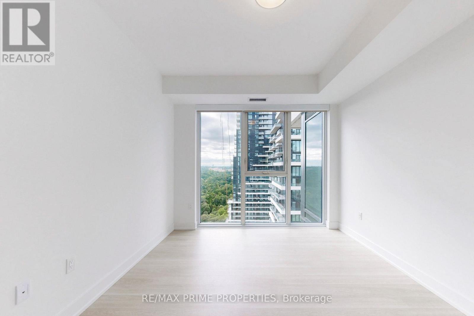 2401 - 30 Inn On The Park Drive, Toronto, Ontario  M3C 0P7 - Photo 12 - C12886754