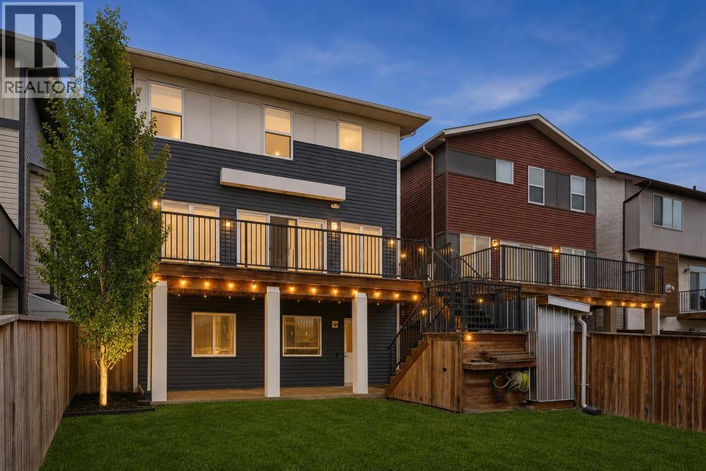 52 Walden Green SE, Calgary, Alberta  T2X 0Z4 - Photo 2 - A2321309