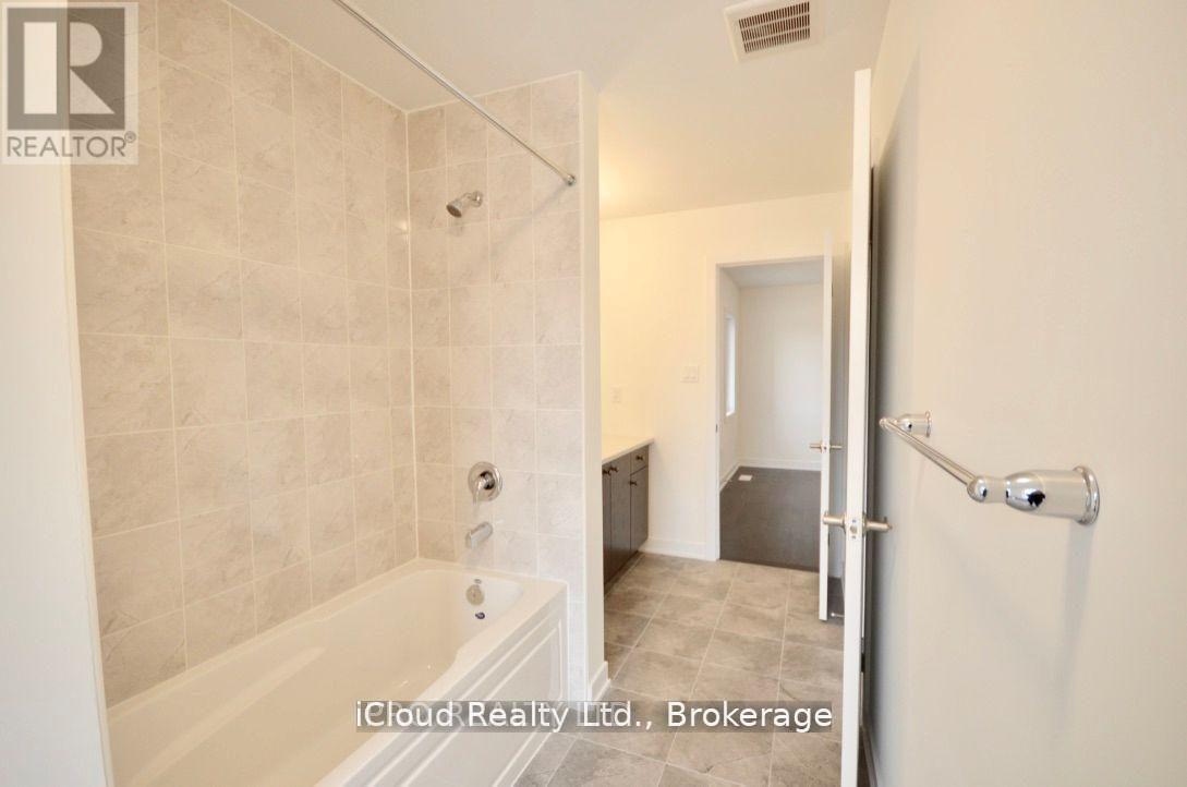 166 Aviron Crescent, Welland, Ontario L3B 5K5 - Photo 27 - X13450926