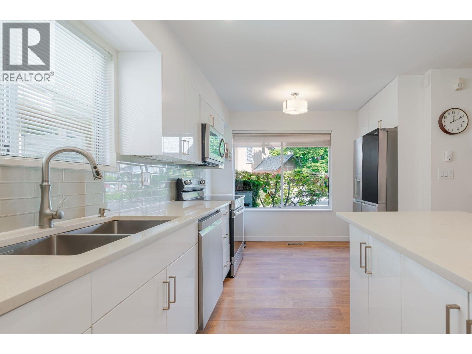 16 901 W 17th Street, North Vancouver, British Columbia  V7P 1V8 - Photo 16 - R3136346
