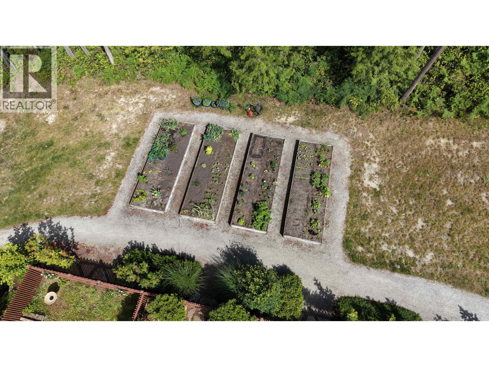 5906 Beachgate Lane, Sechelt, British Columbia  V7Z 0S3 - Photo 31 - R3136358
