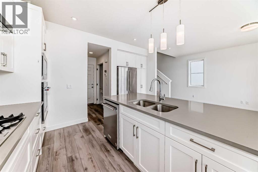 53 Spring Creek Common SW, Calgary, Alberta  T3H 6E2 - Photo 9 - A2318931