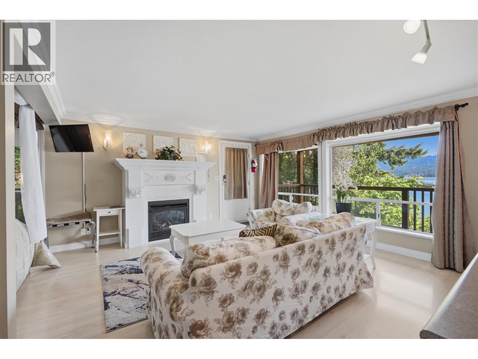 5810 Marine Way, Sechelt, British Columbia  V7Z 0L8 - Photo 24 - R3136356