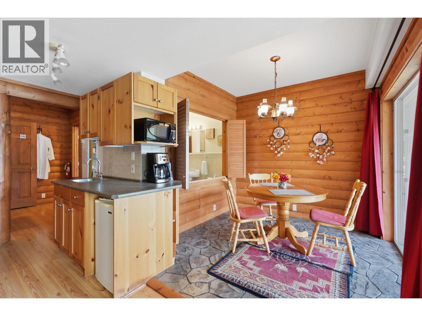 5810 Marine Way, Sechelt, British Columbia  V7Z 0L8 - Photo 32 - R3136356