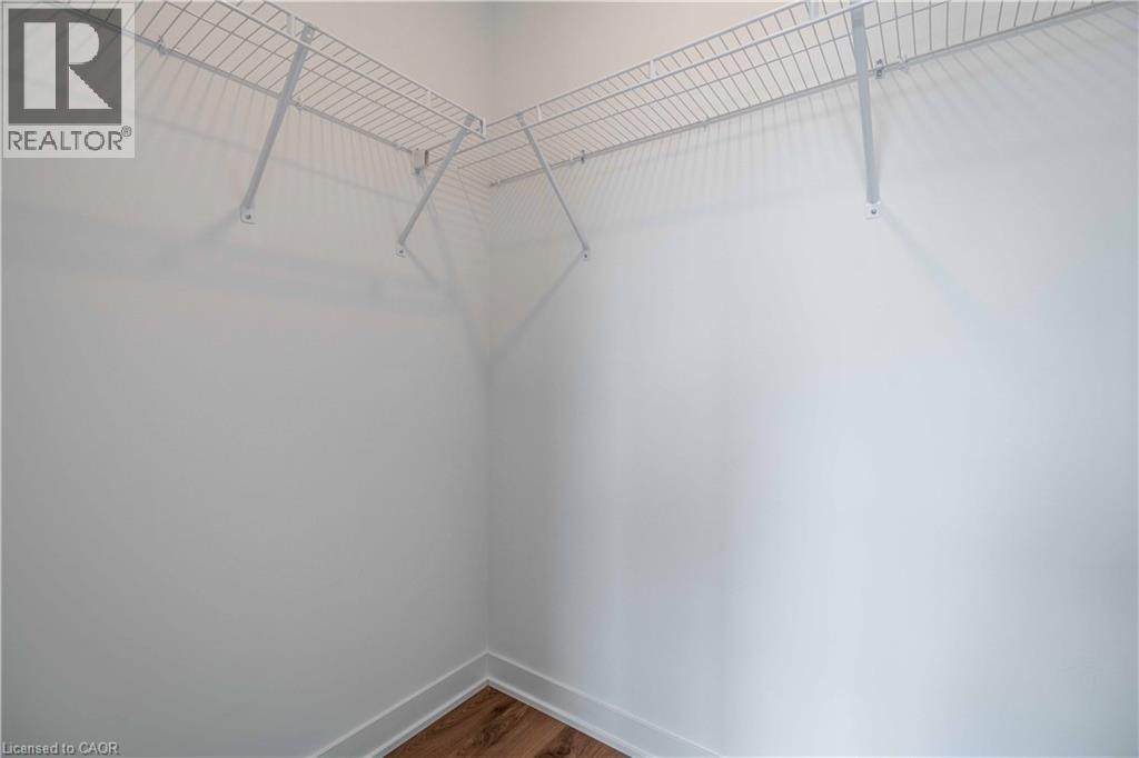 395 Dundas Street Unit# Ph21, Oakville, Ontario  L6M 4M2 - Photo 13 - 40840122