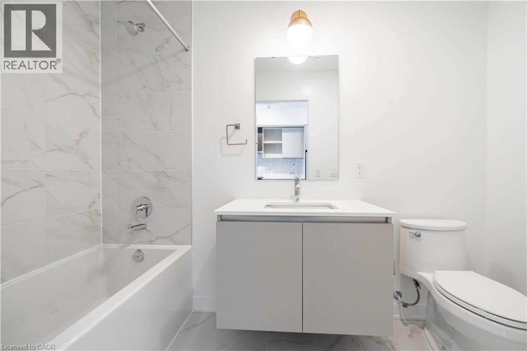 395 Dundas Street Unit# Ph21, Oakville, Ontario  L6M 4M2 - Photo 14 - 40840122
