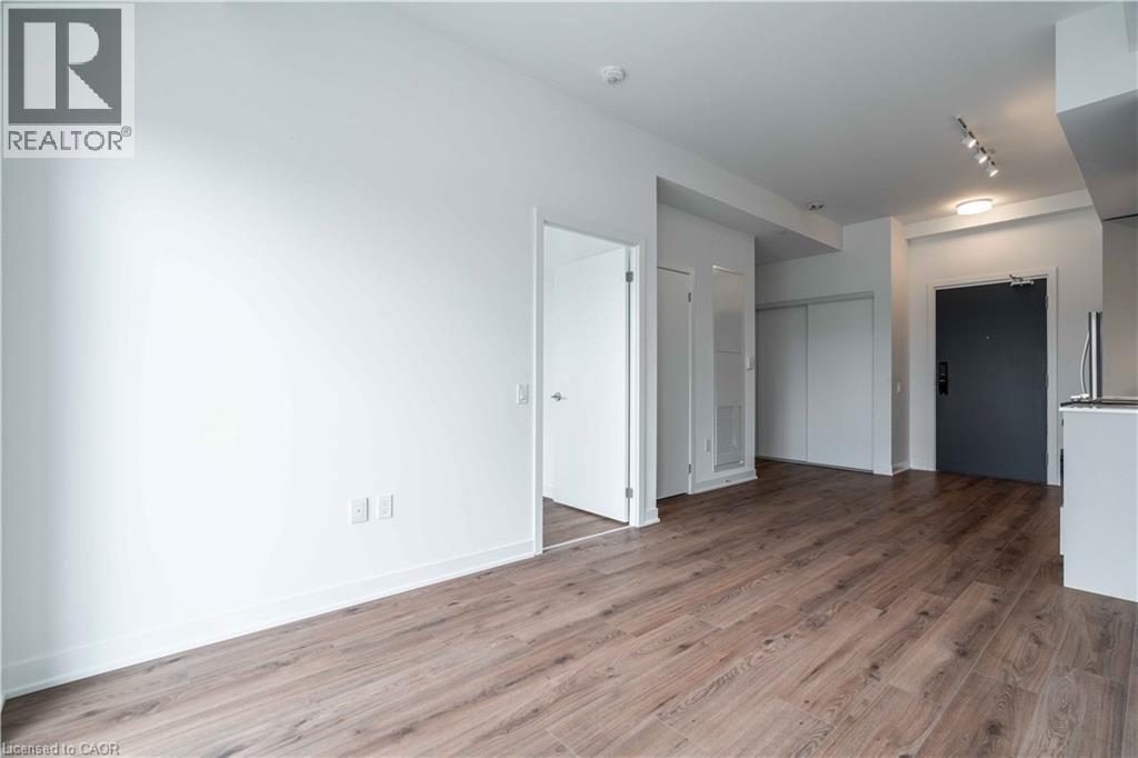395 Dundas Street Unit# Ph21, Oakville, Ontario  L6M 4M2 - Photo 8 - 40840122